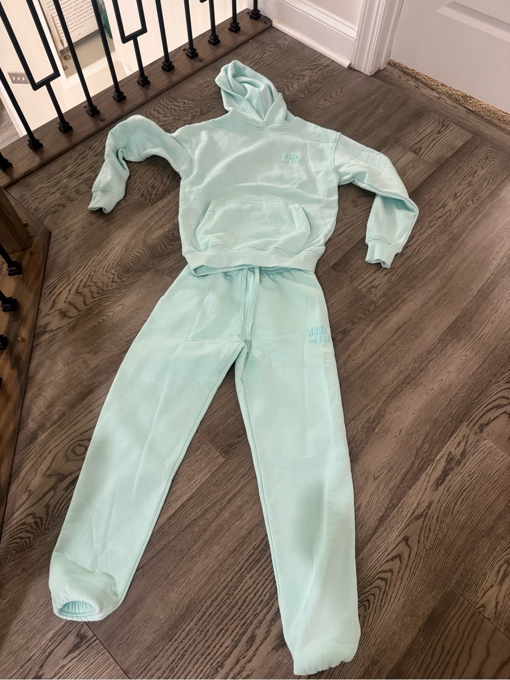 White Fox Sweatsuit (like new)